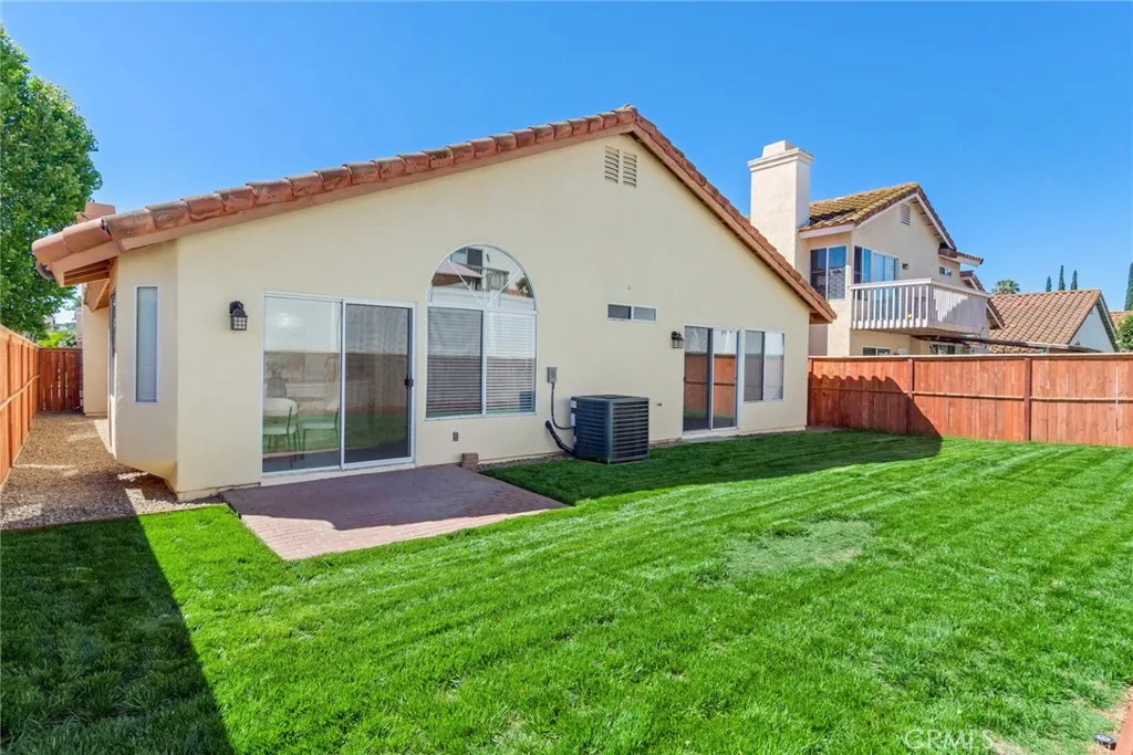 main property photo 30