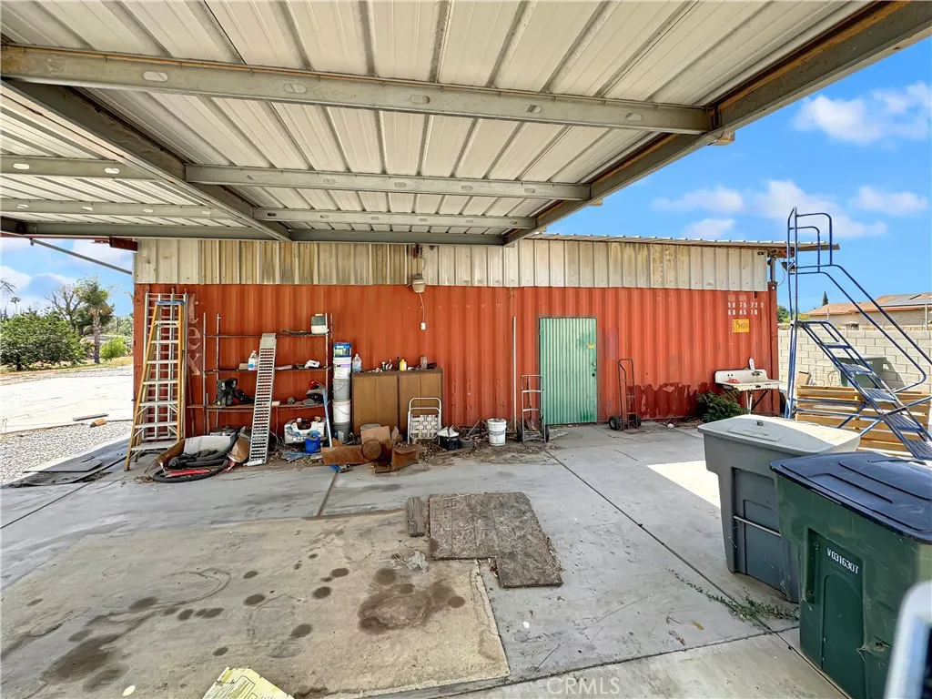 main property photo 47