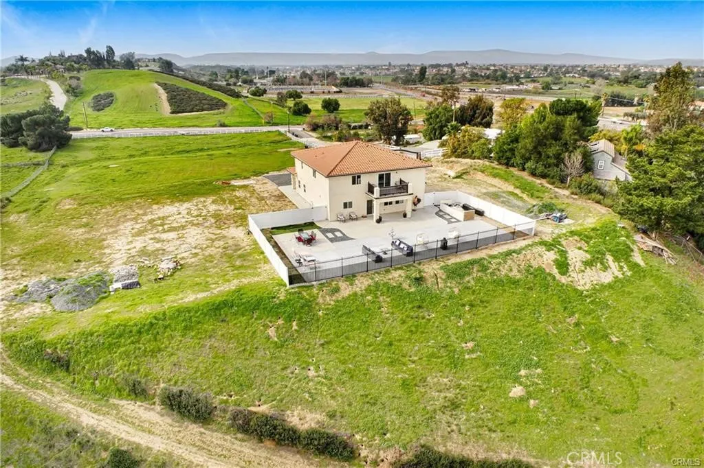 main property photo 41