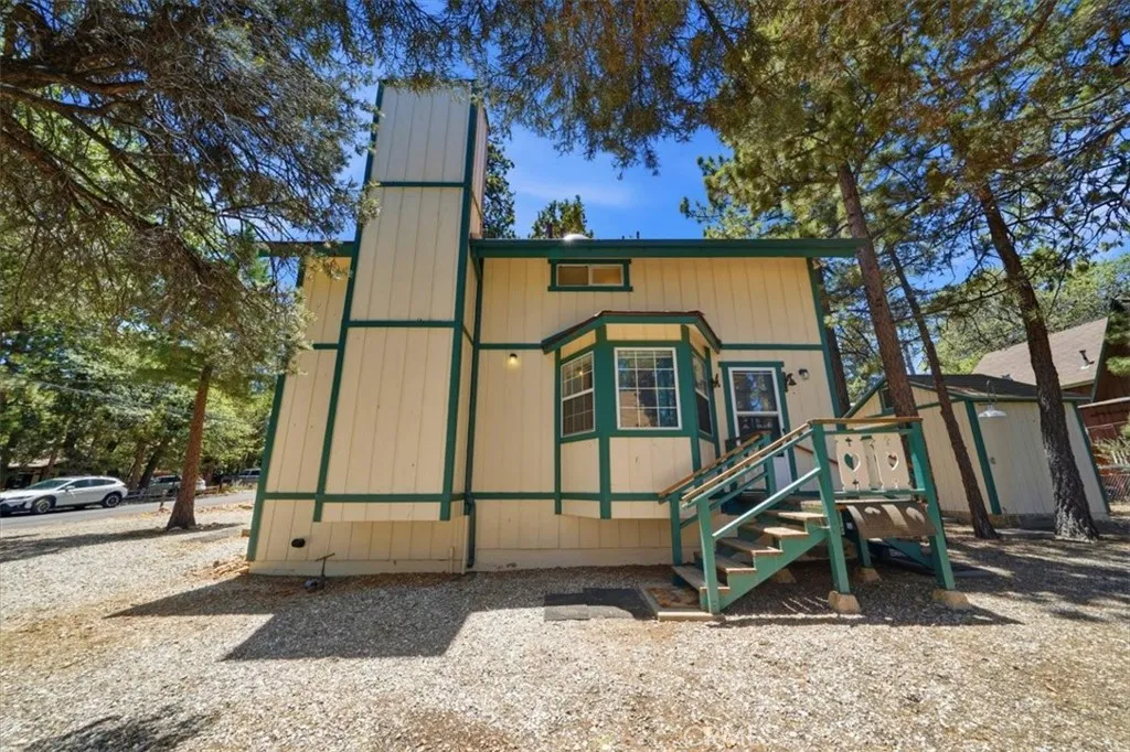 main property photo 27