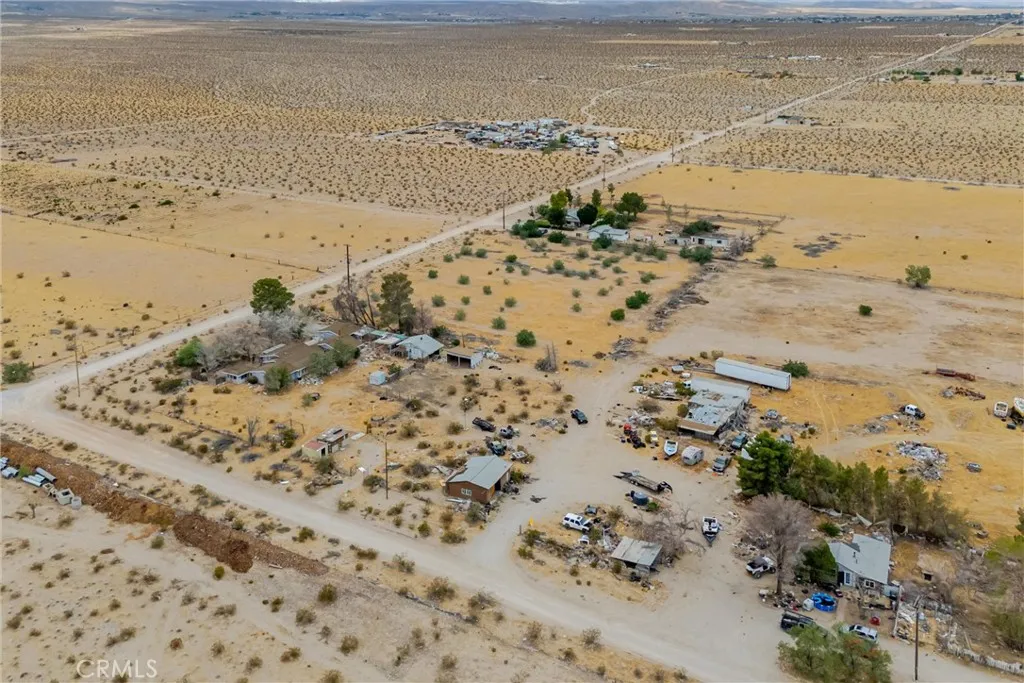 main property photo 31