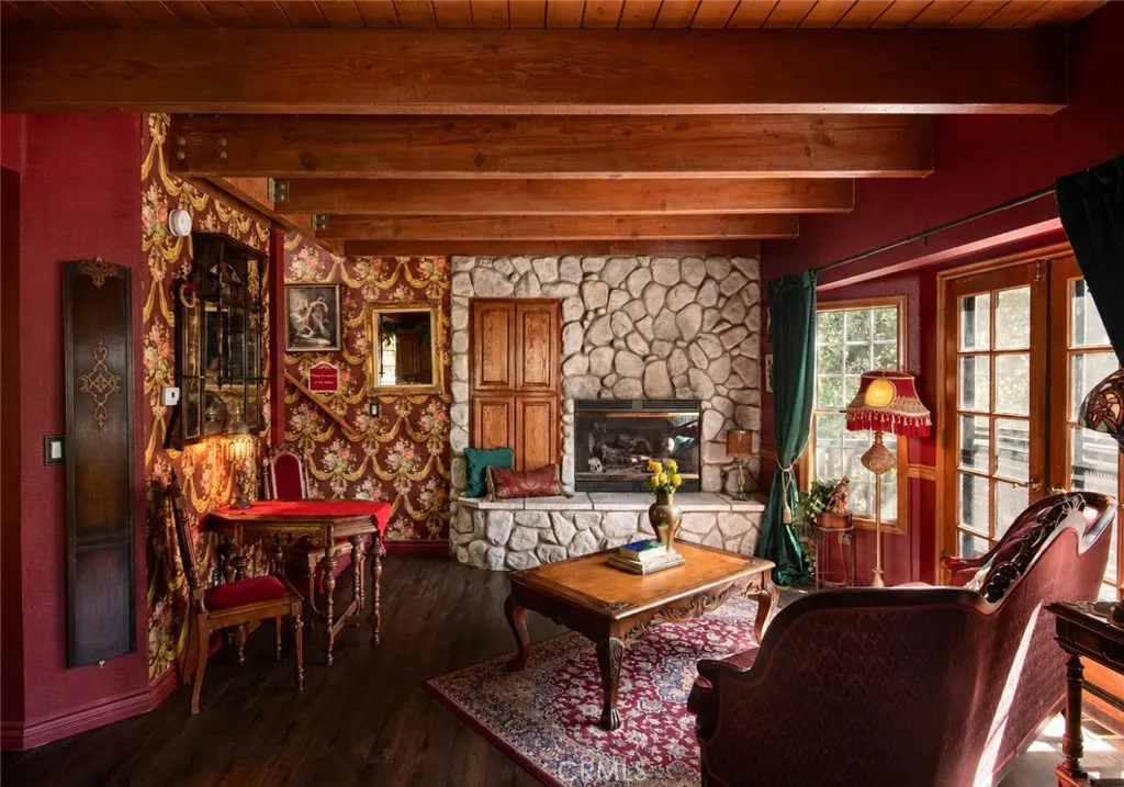 main property photo 1