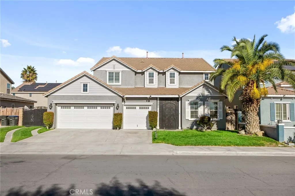 main property photo 9