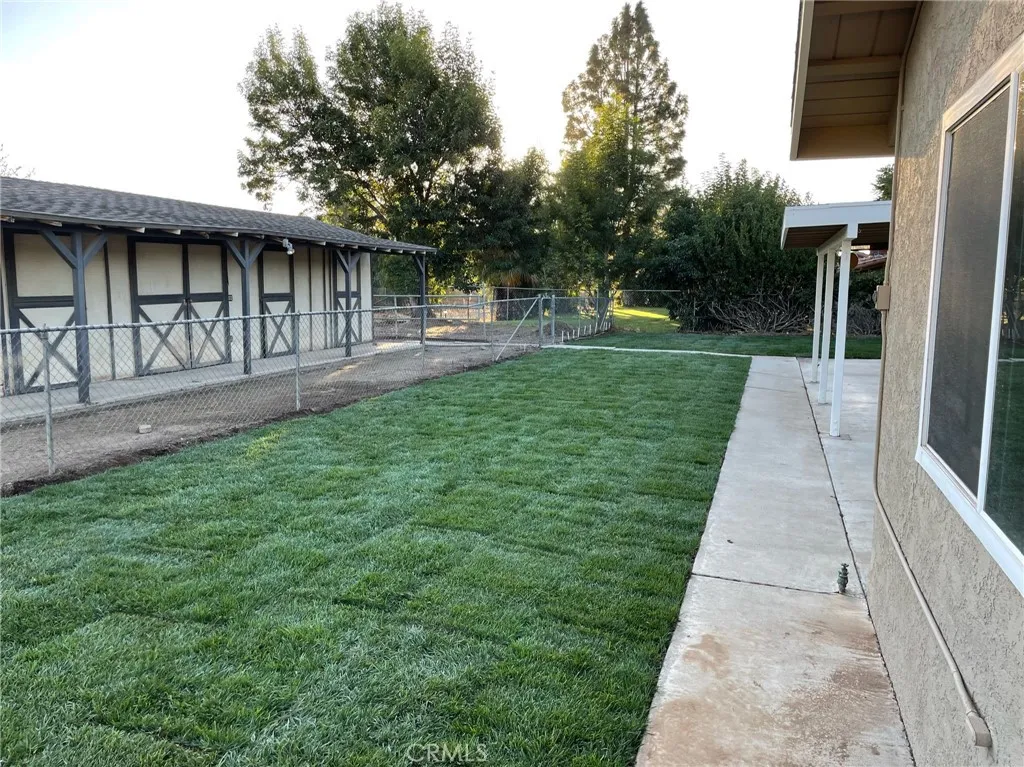 main property photo 41