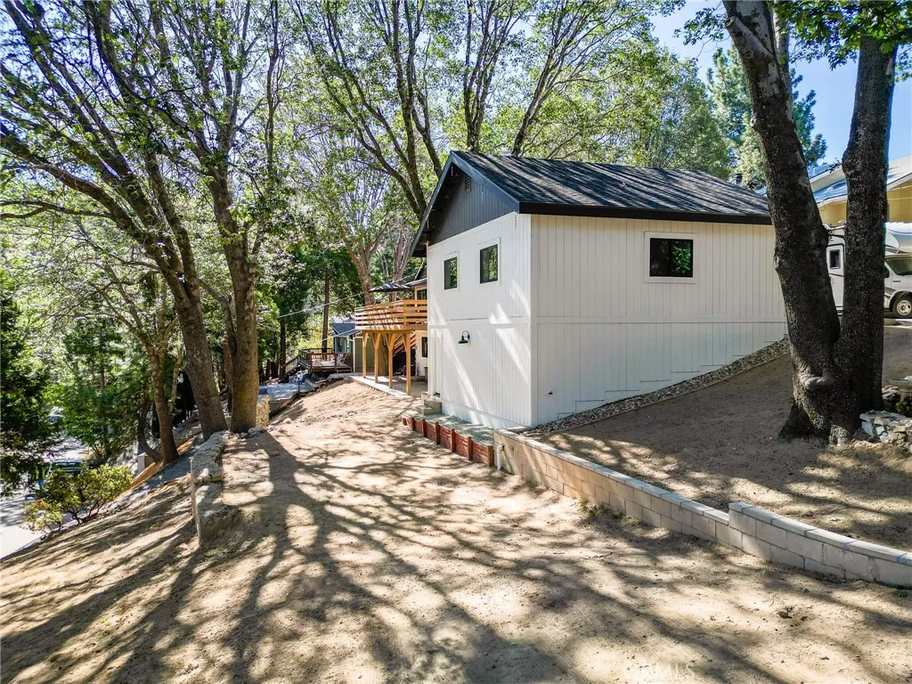 main property photo 61