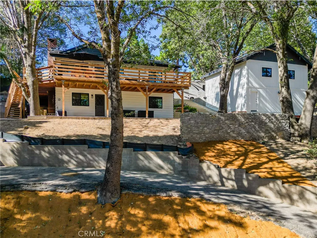 main property photo 67
