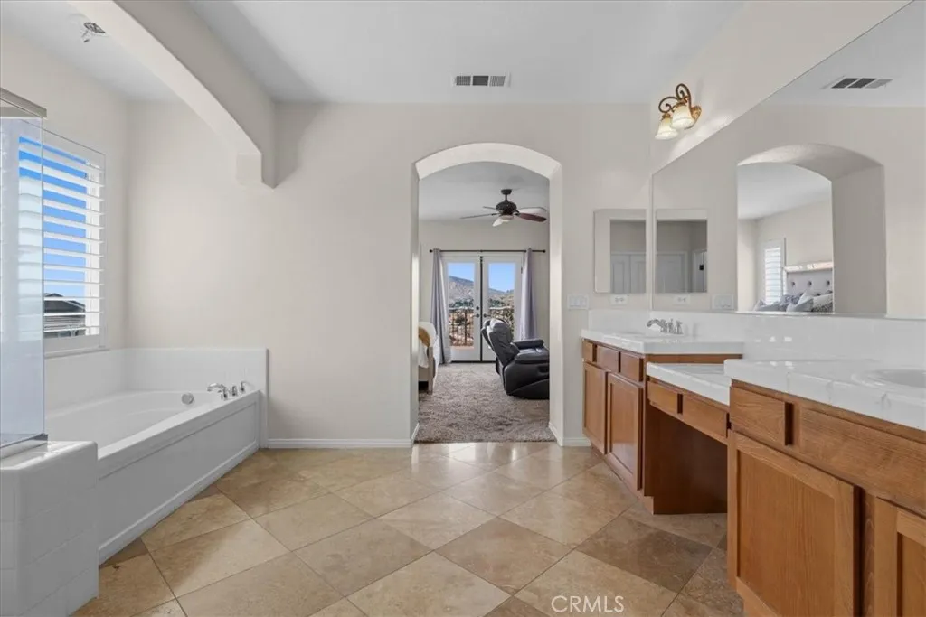 main property photo 75