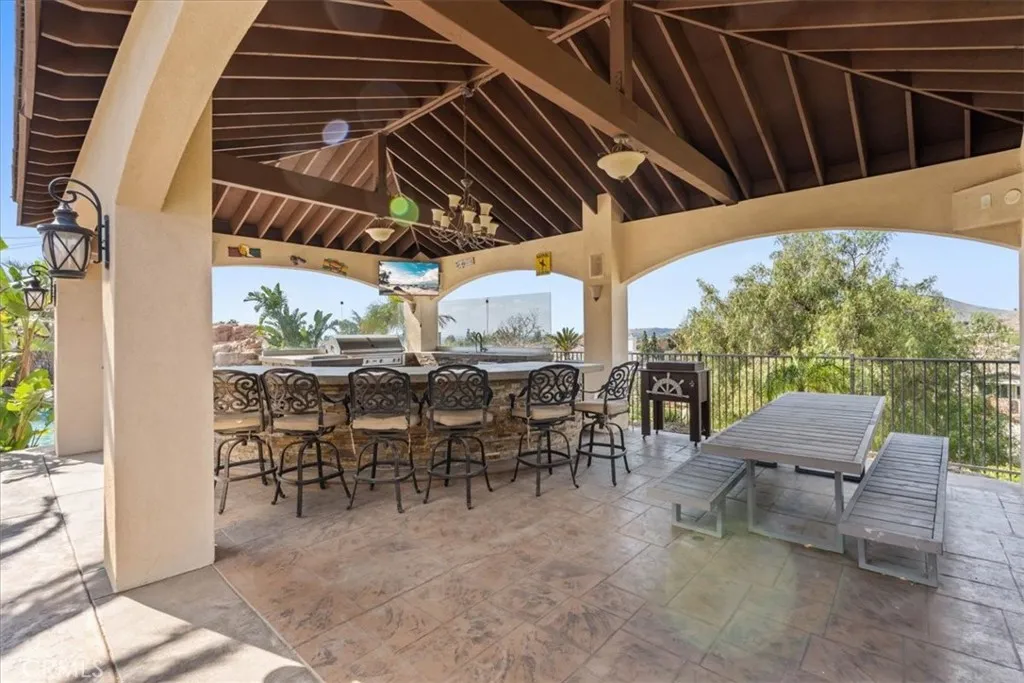 main property photo 90