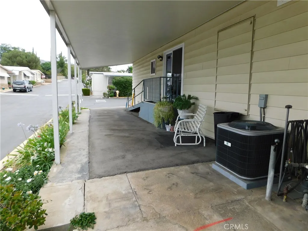 main property photo 60