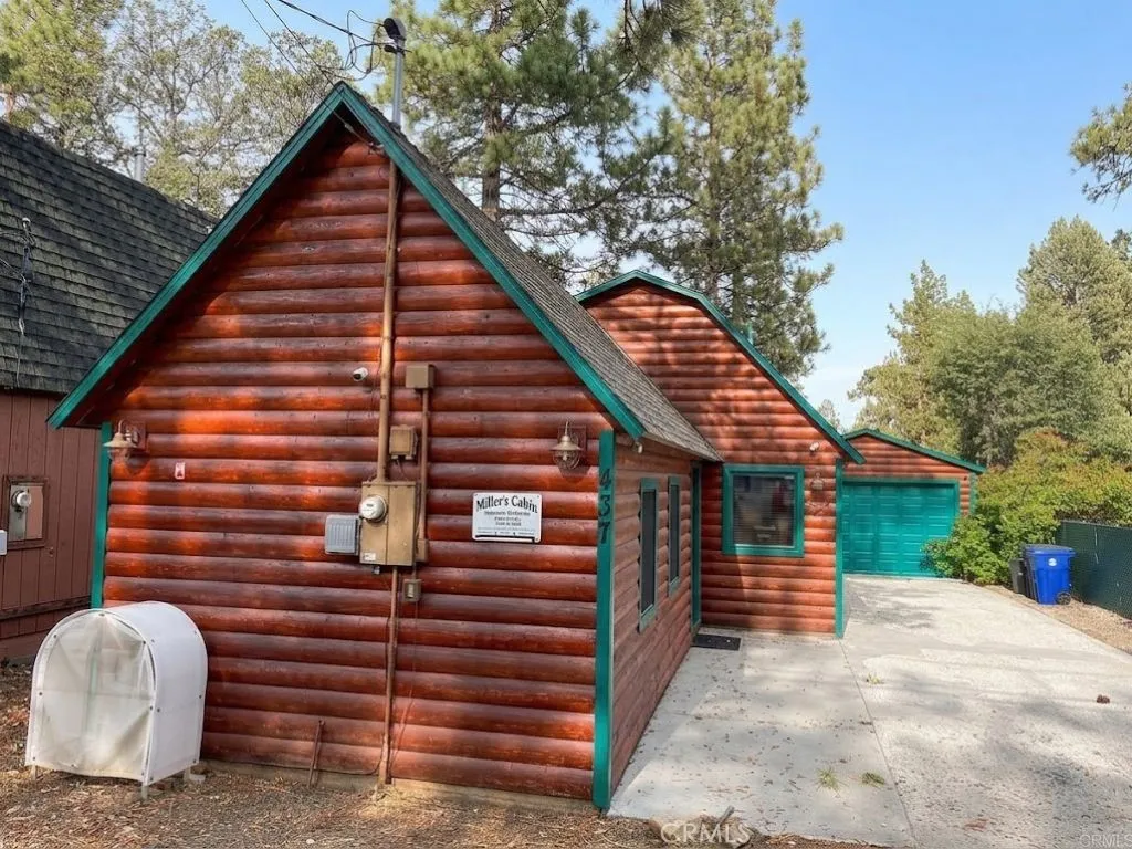 main property photo 17