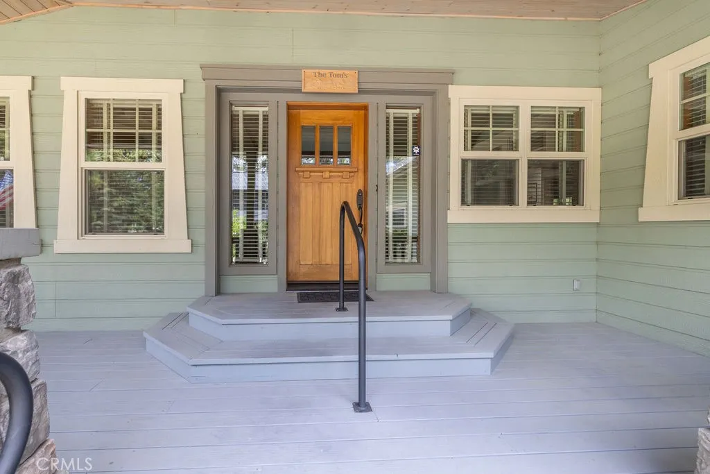 main property photo 17