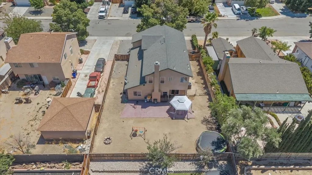 main property photo 31