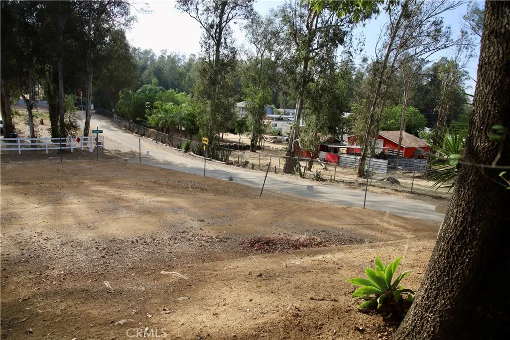 main property photo 21