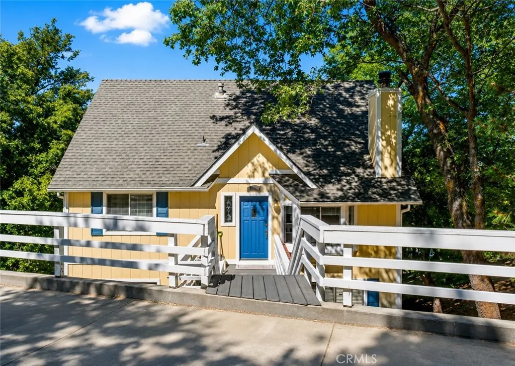 main property photo 0