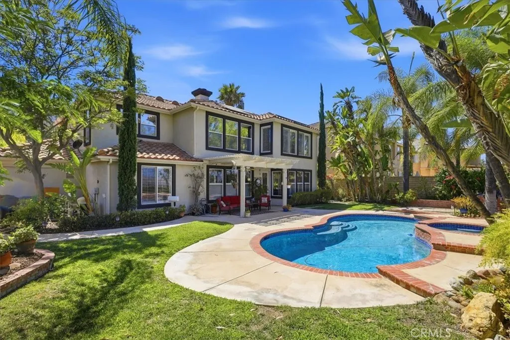 main property photo 45