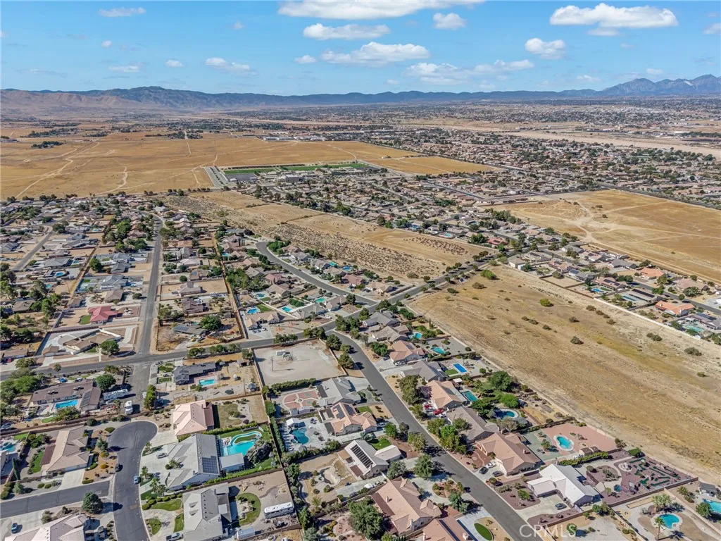 main property photo 47