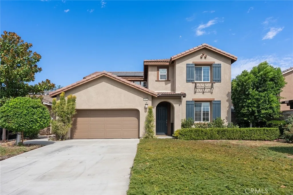 main property photo 0