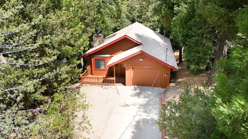 main property photo 0
