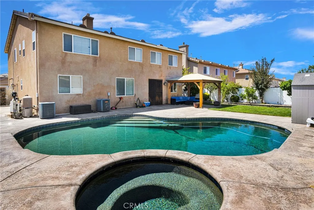 main property photo 45