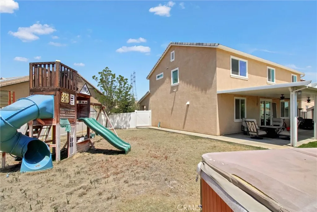 main property photo 50