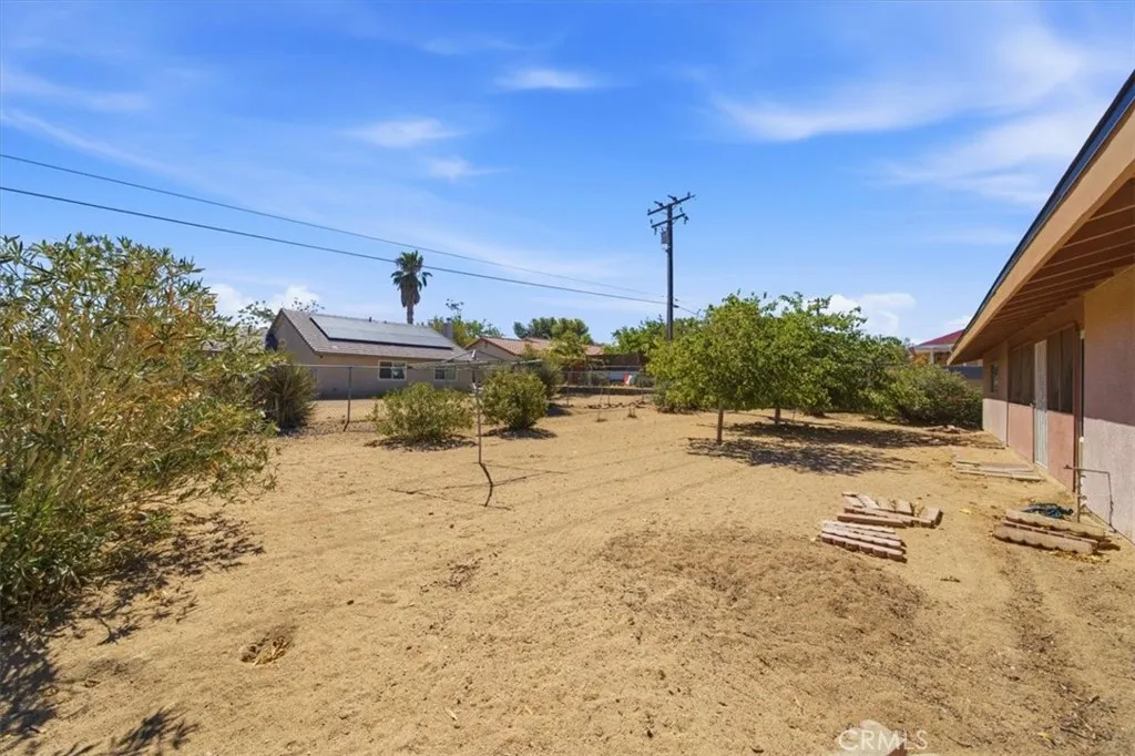 main property photo 20