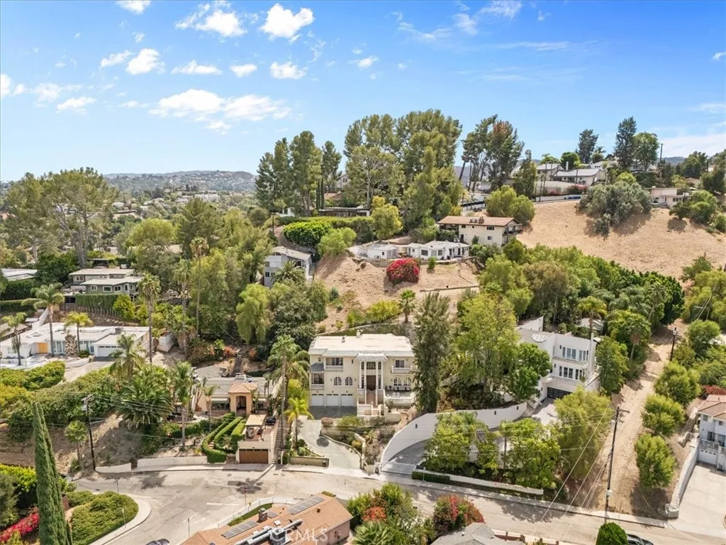 main property photo 64