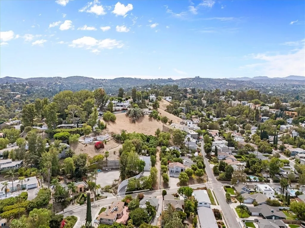 main property photo 67