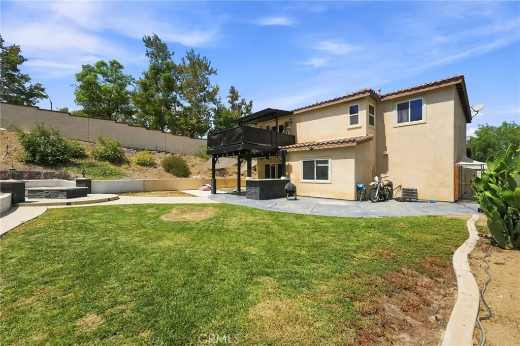 main property photo 20