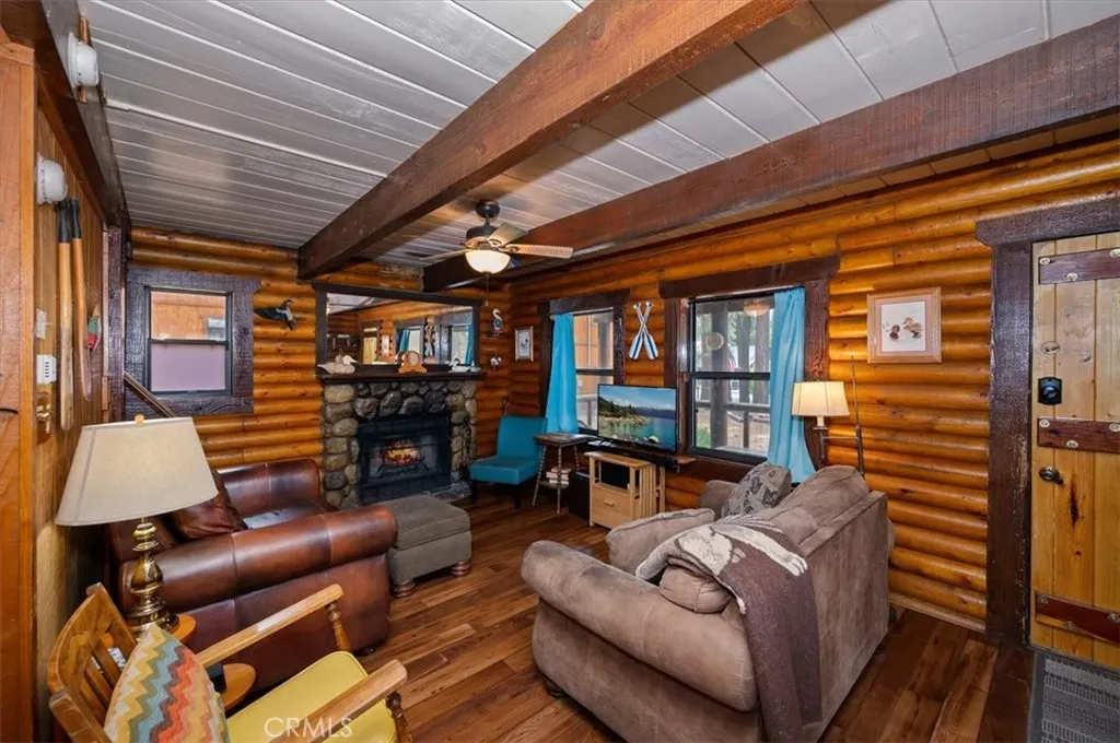 main property photo 4
