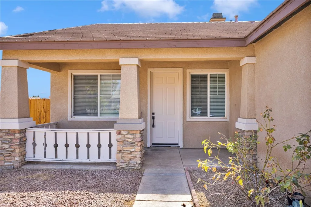 main property photo 4