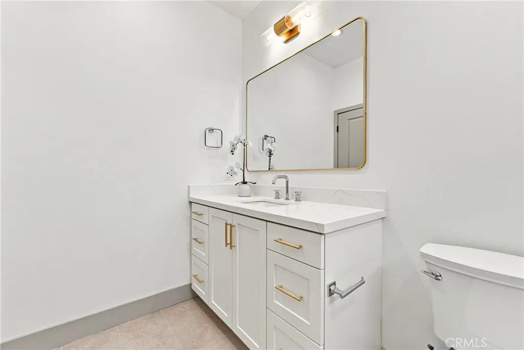main property photo 70