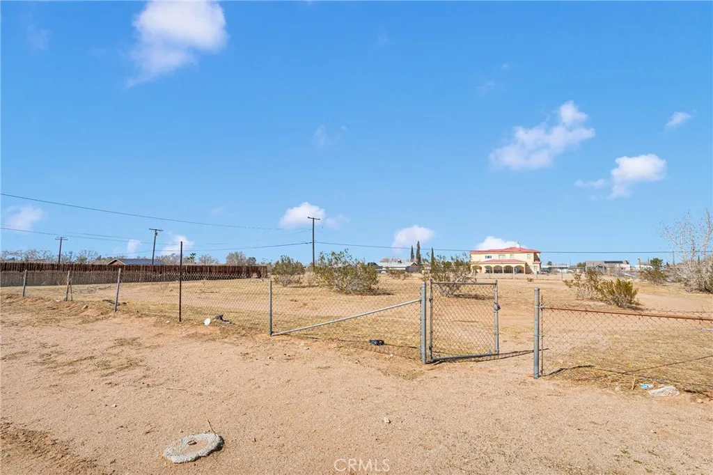 main property photo 21