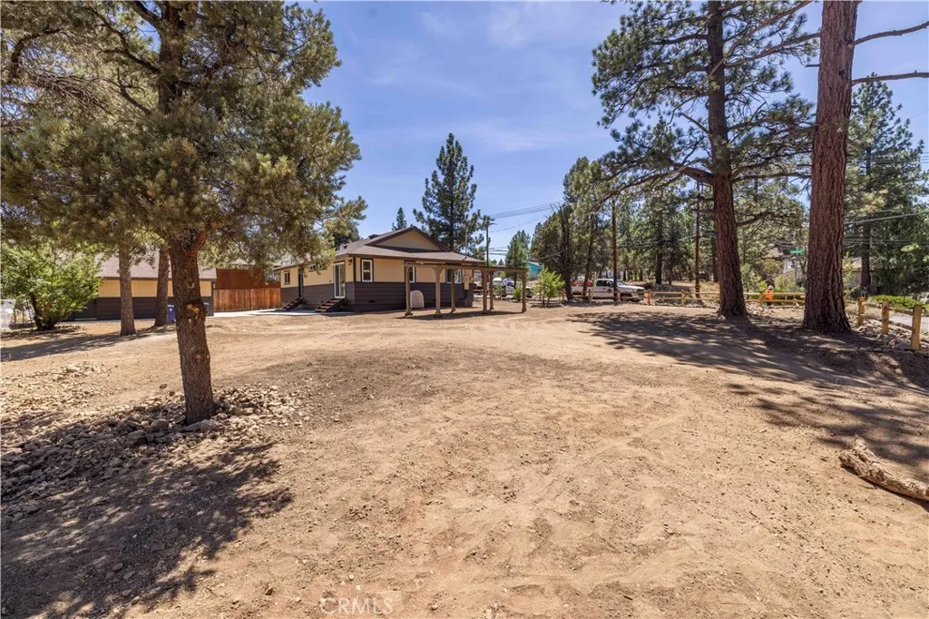 main property photo 7