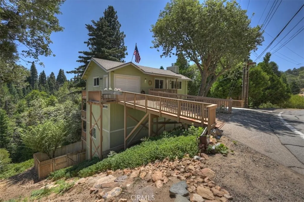 main property photo 30