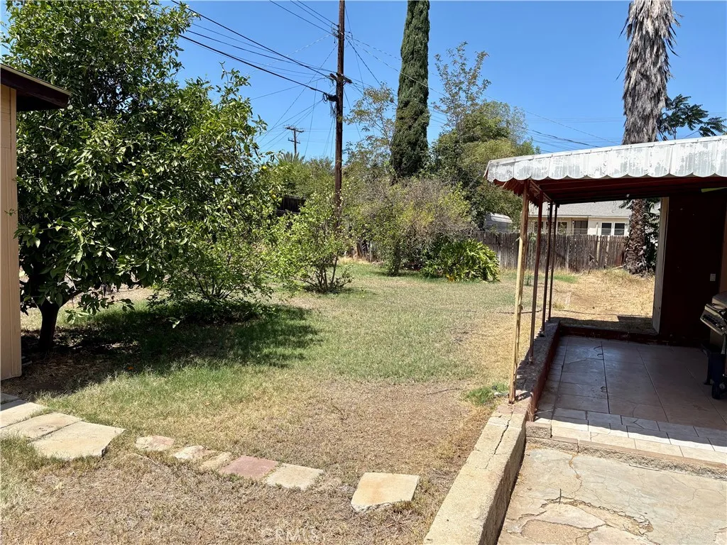 main property photo 34