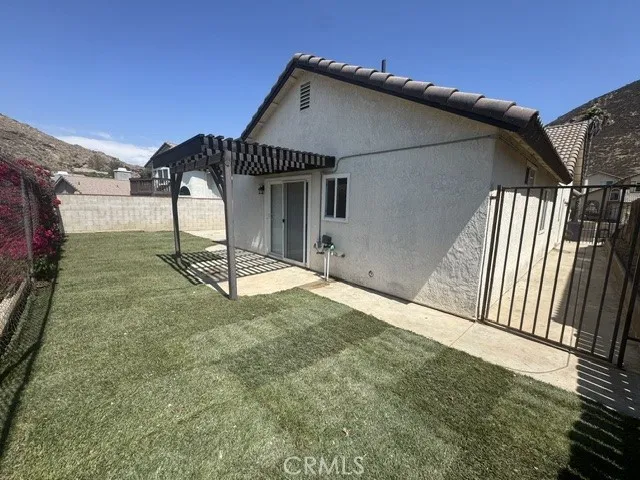 main property photo 17