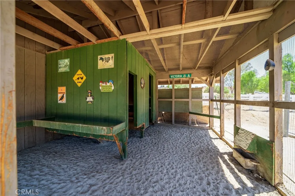 main property photo 66