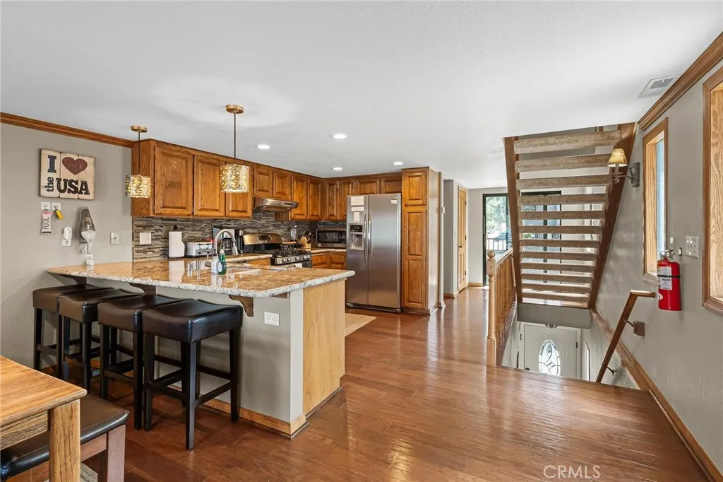main property photo 15