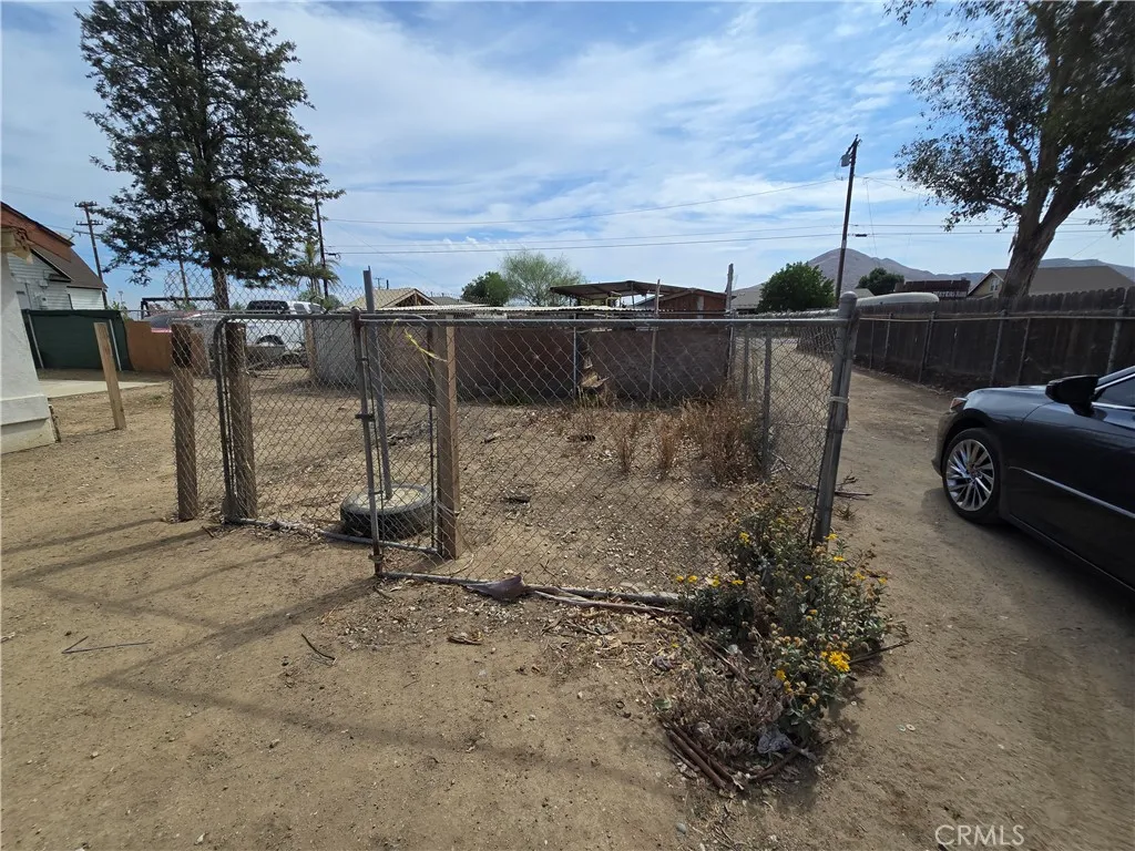 main property photo 21
