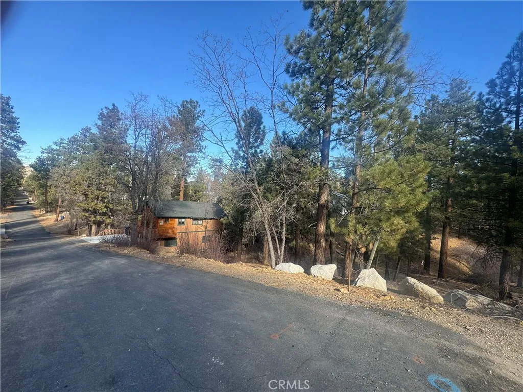 main property photo 6
