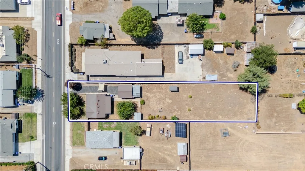 main property photo 24