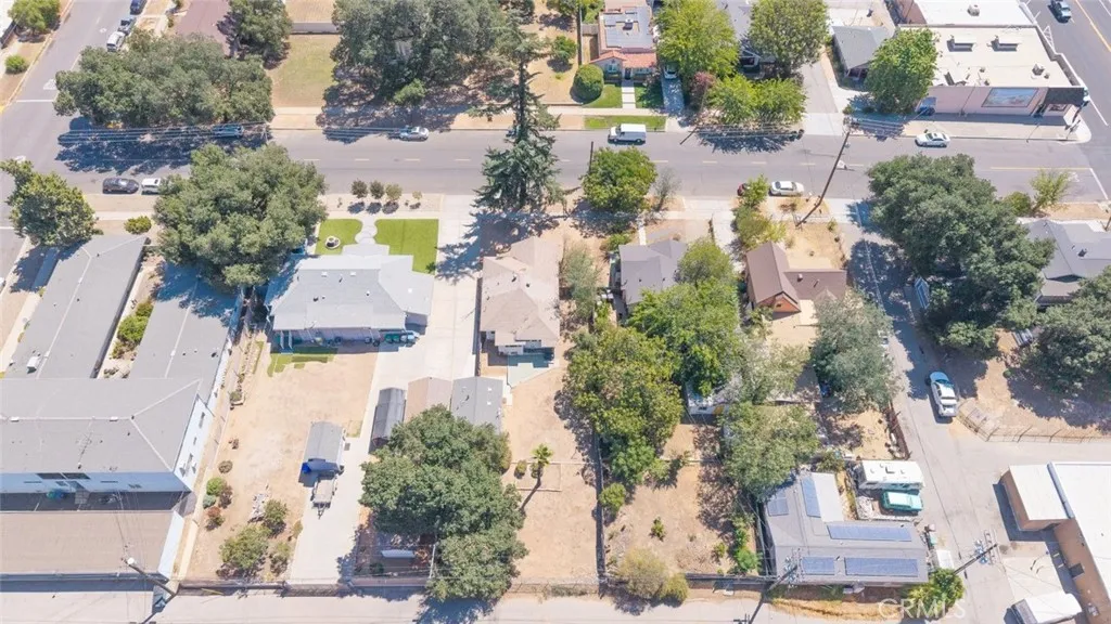 main property photo 42