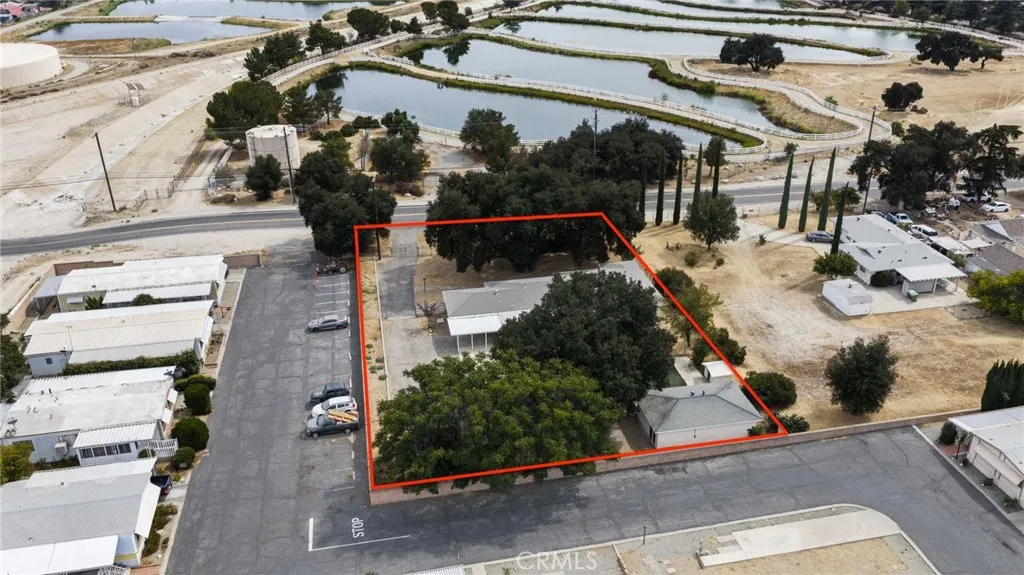 main property photo 46
