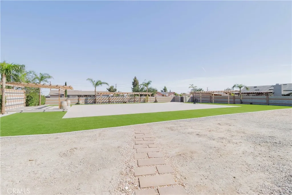 main property photo 60