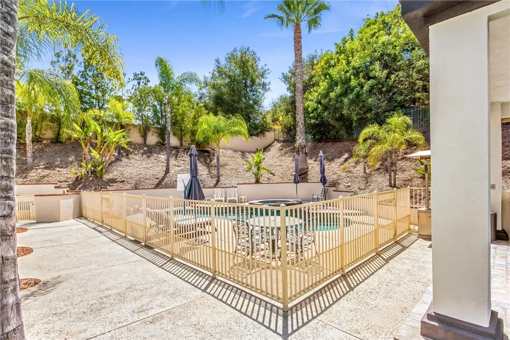 main property photo 65