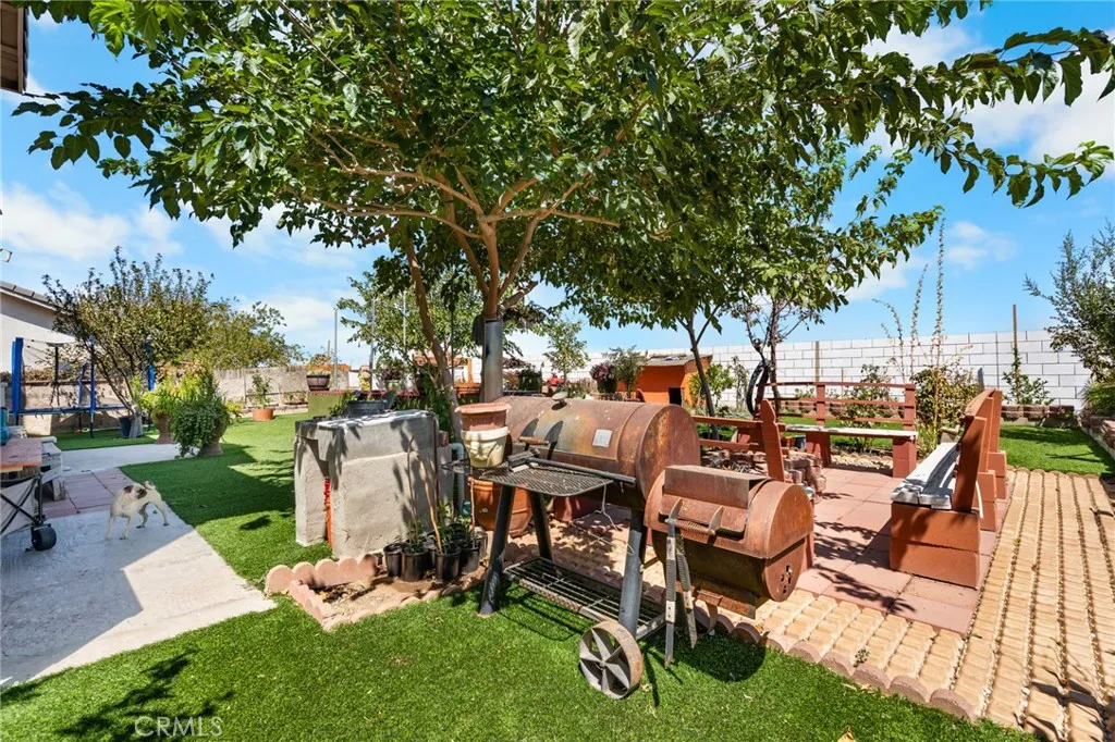 main property photo 45