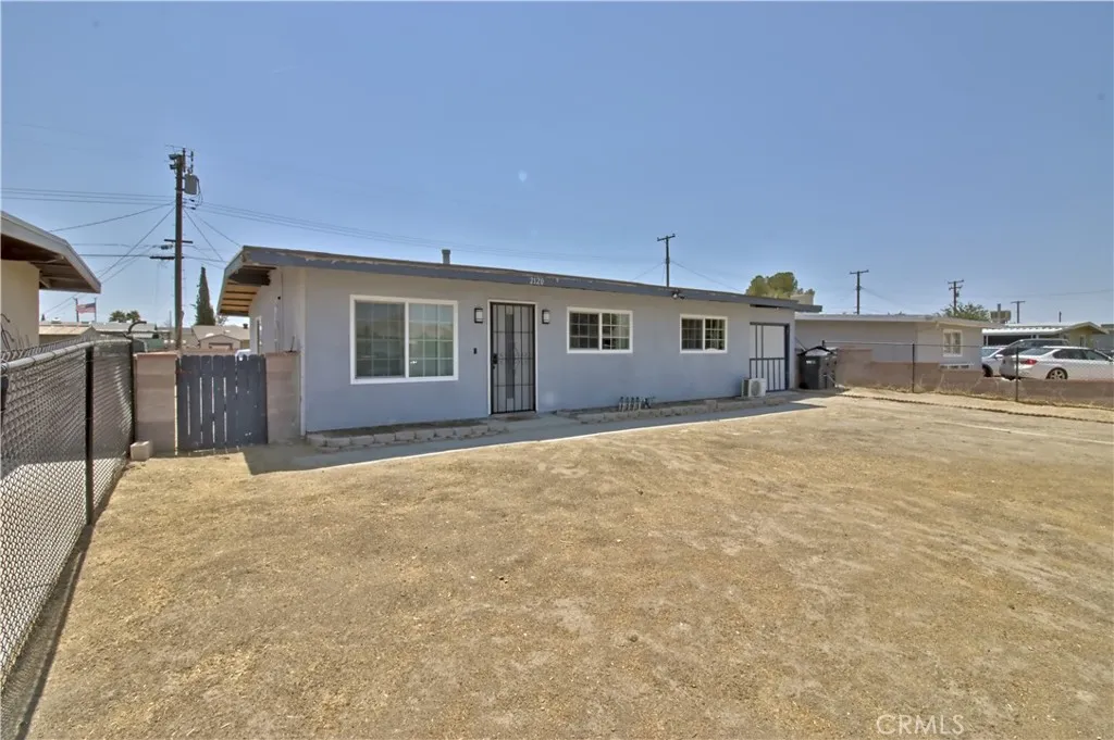 main property photo 15