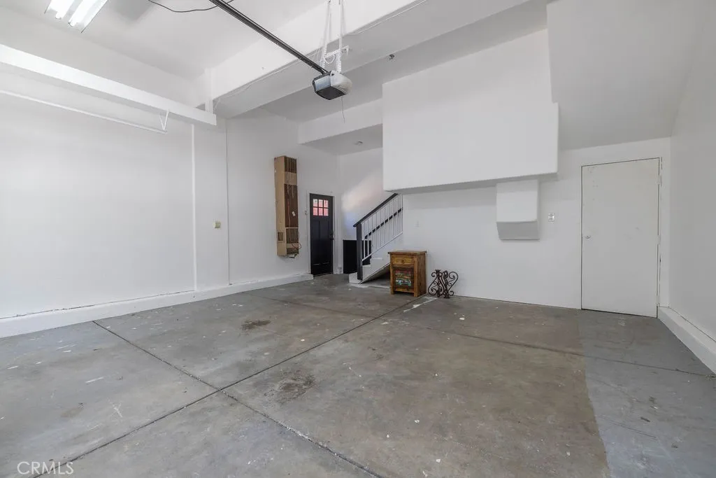 main property photo 59