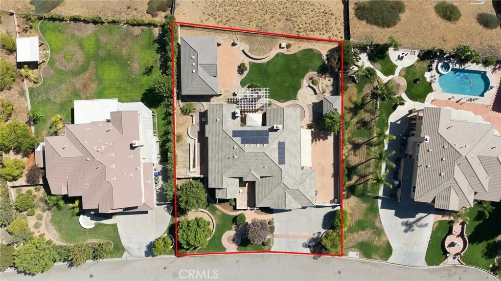 main property photo 67