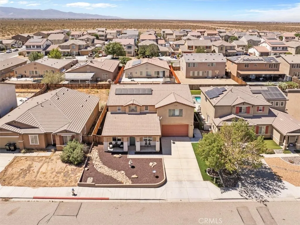 main property photo 40